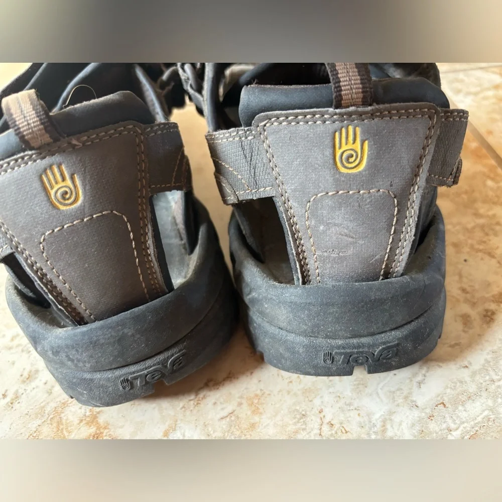 Teva Men's Brown Closed-Toe Trail Sandals